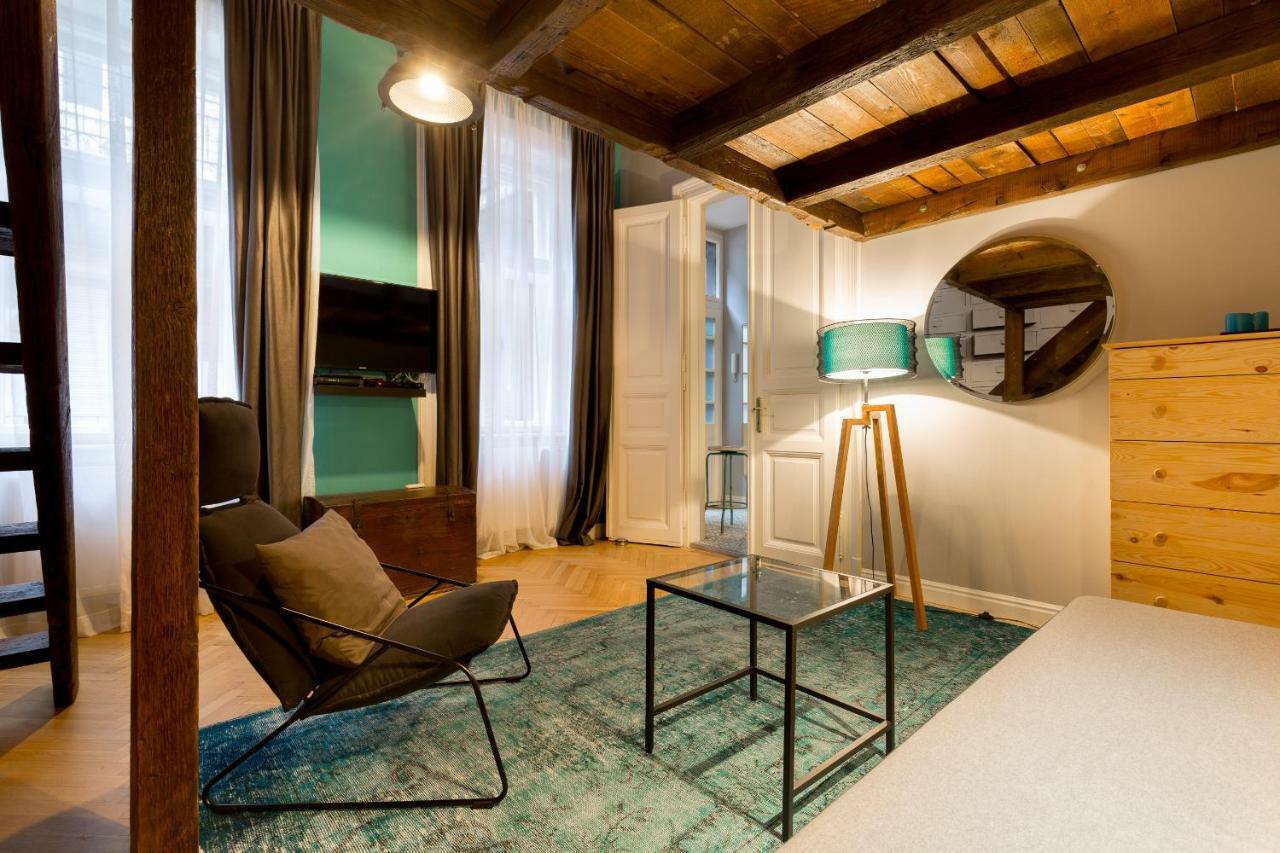 Deluxe Twin Studio In Kazinczy Street Apartamento Budapest Exterior foto